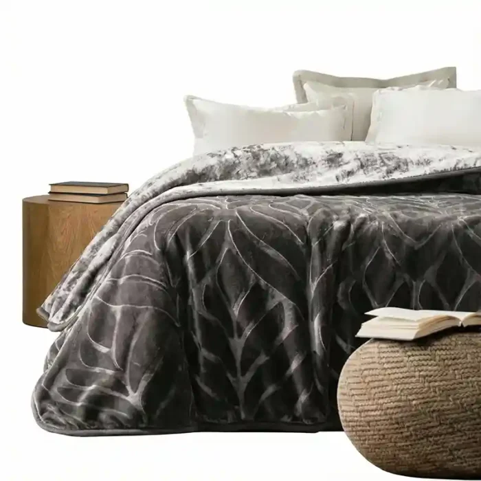 ⁦‫بطانية كلود ميراج⁩ - الصورة ⁦1⁩